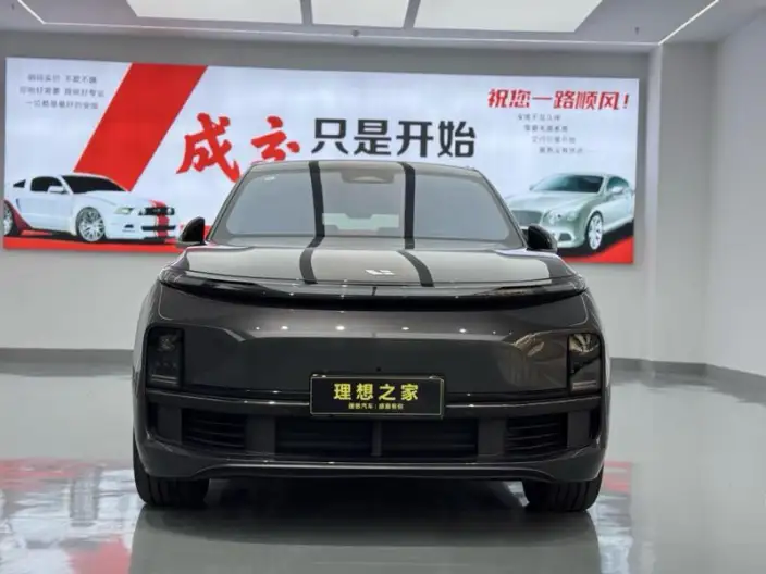 Li Auto L8 2024 Model Pro Edition – фото 2