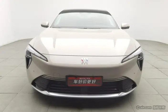 Buick Zhijing Electra L7 2025 Model Extended Range Luxury Edition – фото 2