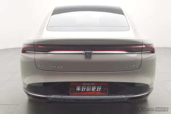 Buick Zhijing Electra L7 2025 Model Extended Range Luxury Edition – фото 3