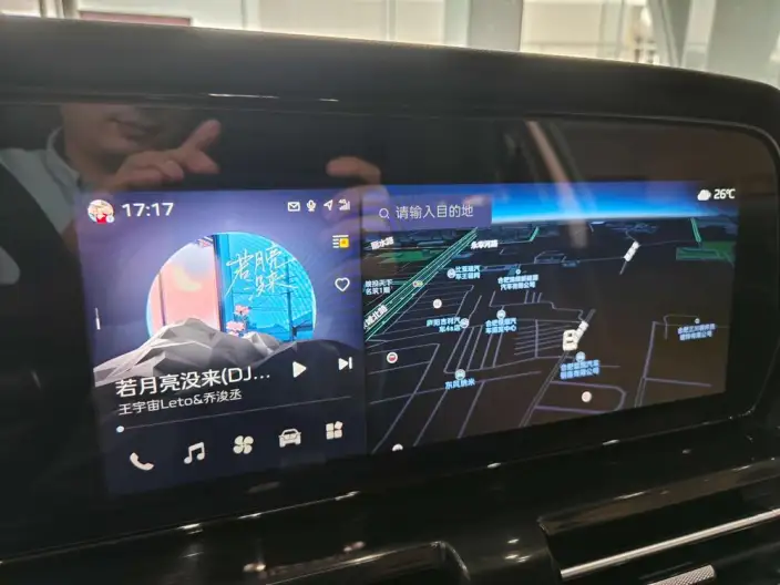Hongqi HS5 2023 Model 2.0T 4WD Flag Xiang Pro Edition – фото 8