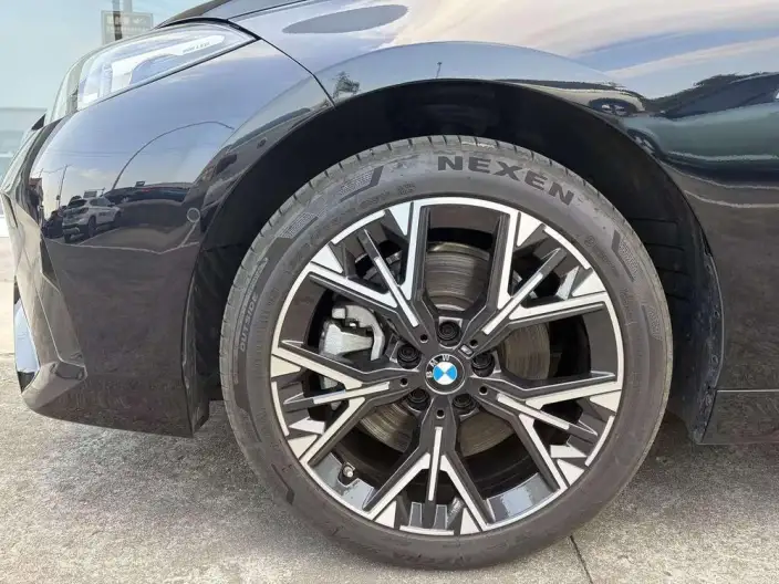 BMW 2 Series 2025 Model 225L M Sports Set – фото 7