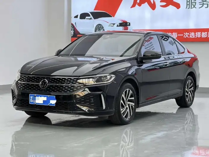 Volkswagen Lavida 2024 Model 300TSI DSG Starry Sky Leading Edition – фото 1