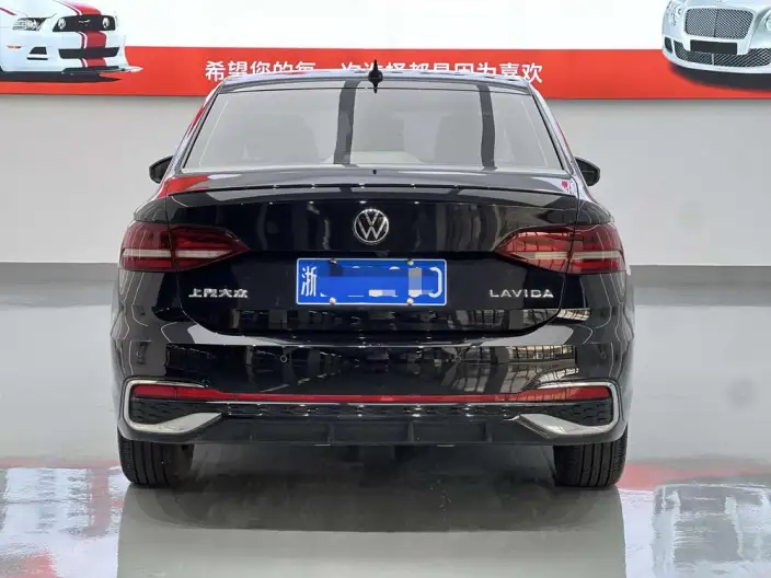Volkswagen Lavida 2024 Model 300TSI DSG Starry Sky Leading Edition – фото 5