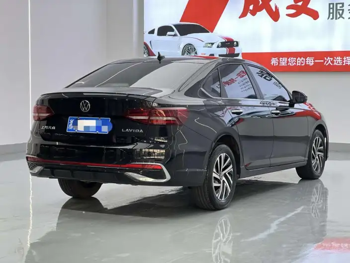 Volkswagen Lavida 2024 Model 300TSI DSG Starry Sky Leading Edition – фото 6