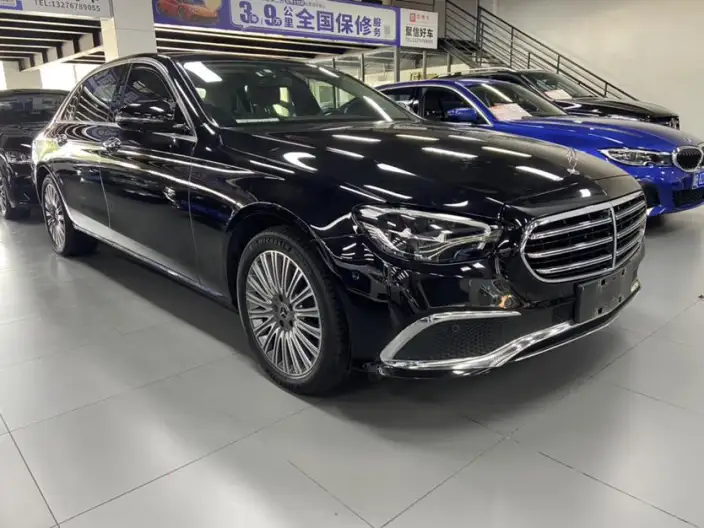 Mercedes-Benz E-Class 2023 Model E 300 L Luxury Model sedan – фото 3