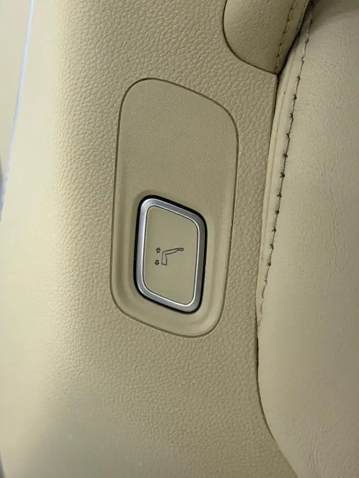 Buick GL8 2022 Model ES Luzun 653T Flagship Model – фото 9