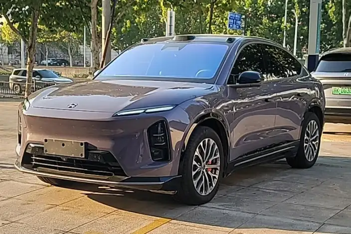 NIO EC6 2025 Model 100kWh – фото 1