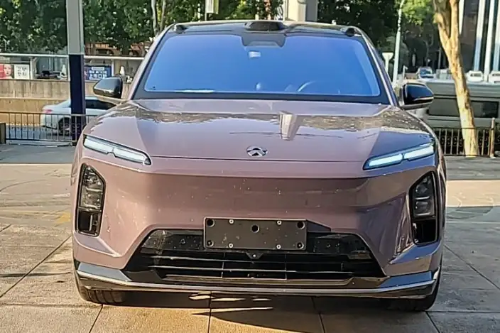 NIO EC6 2025 Model 100kWh – фото 2