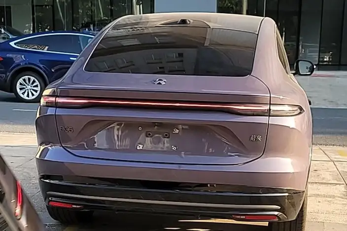 NIO EC6 2025 Model 100kWh – фото 3