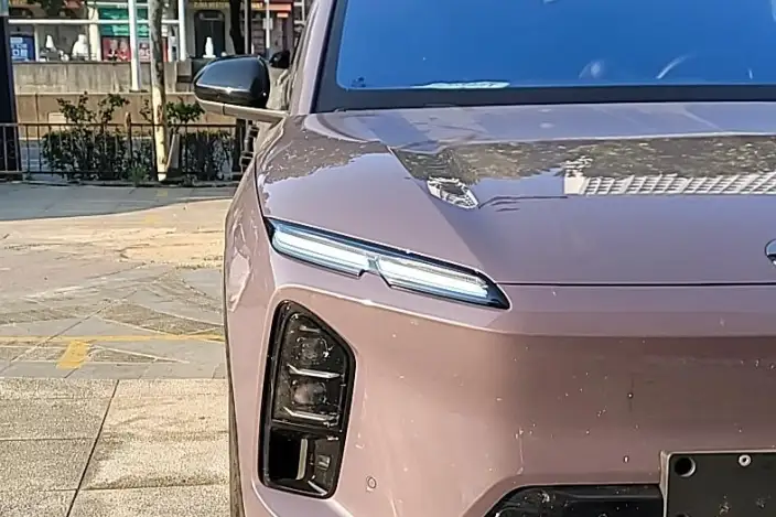 NIO EC6 2025 Model 100kWh – фото 5