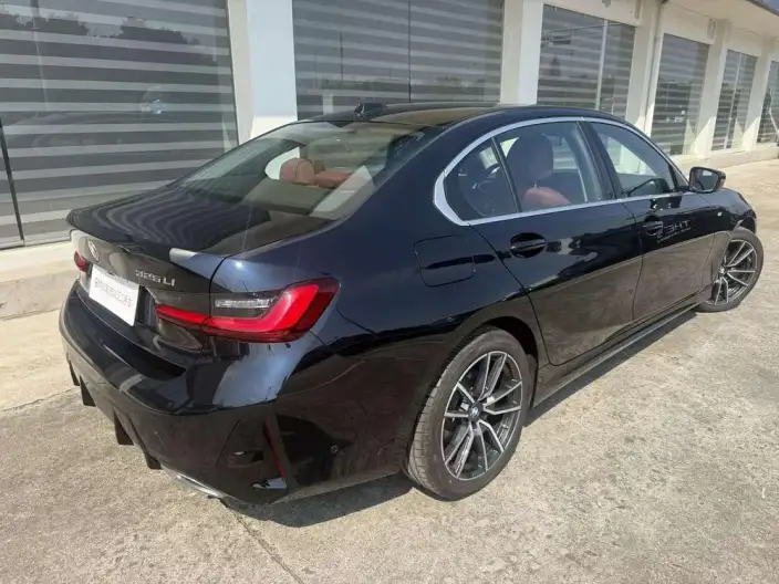 BMW 3 Series 2026 Model 325Li M Sports Set – фото 5