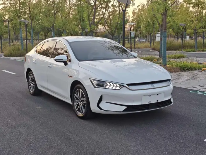 Qin Plus EV 2024 Model Honor Edition 510KM Leading Model – фото 3
