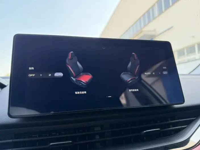 Emgrand S 2021 Model 1.4T CVT Flagship Model – фото 5