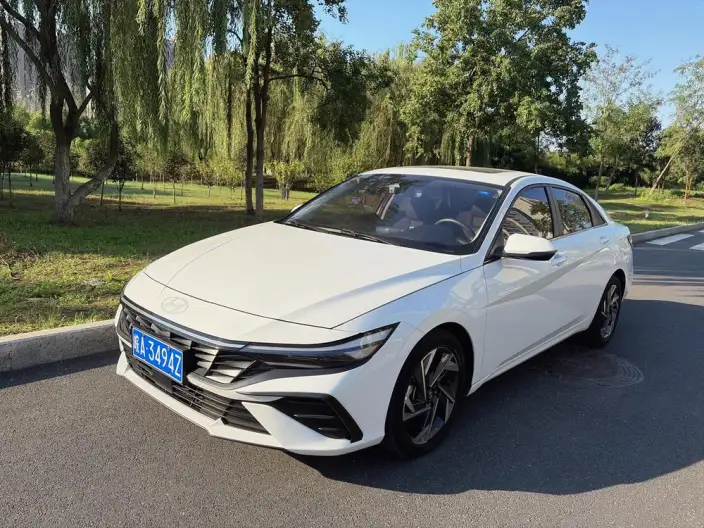 Hyundai Ioniq 2023 Model 1.5L CVT LUX Premium Edition