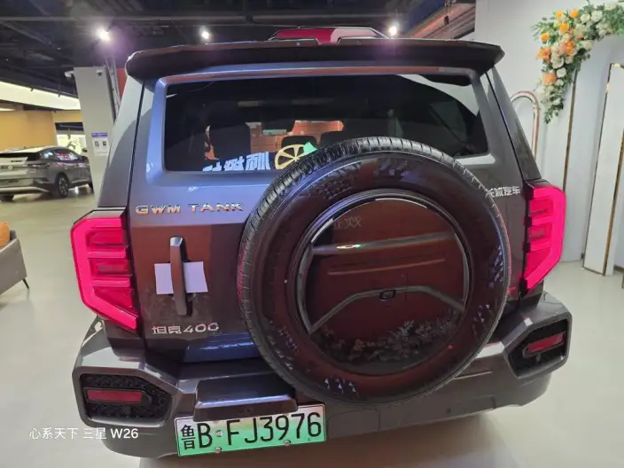 Tank 400 Hi4-T 2026 Model 2.0T Smart Edition – фото 5