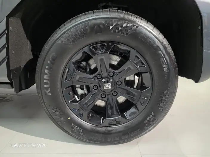 Tank 400 Hi4-T 2026 Model 2.0T Smart Edition – фото 7