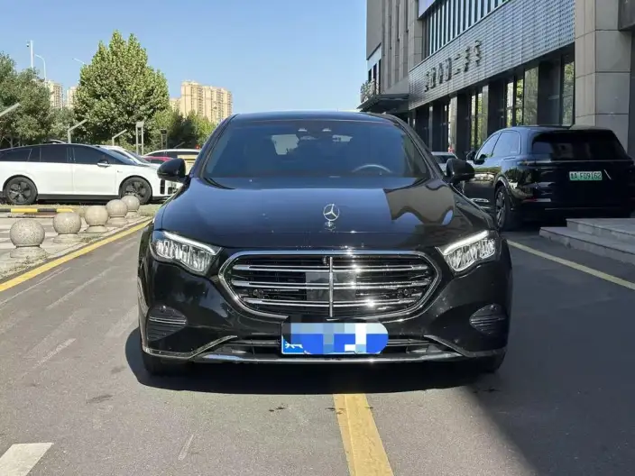 Mercedes-Benz E-Class 2025 Model E 300 L Luxury Model sedan – фото 2