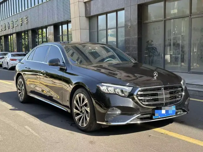 Mercedes-Benz E-Class 2025 Model E 300 L Luxury Model sedan – фото 3