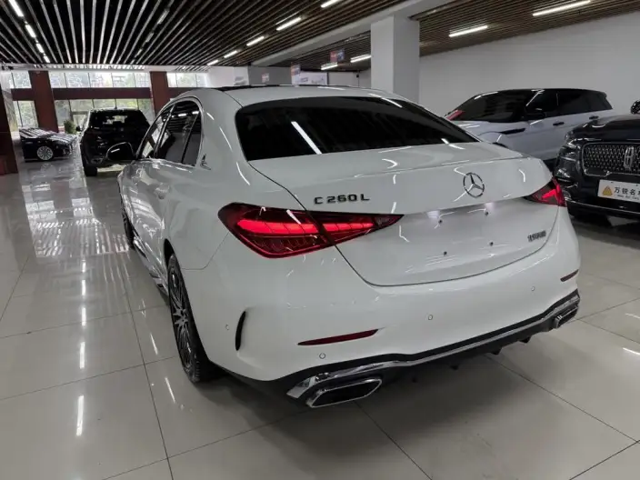 Mercedes-Benz C-Class 2025 Model C 260 L Sports Edition – фото 4