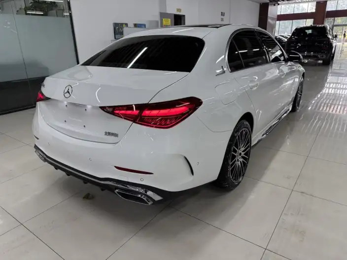 Mercedes-Benz C-Class 2025 Model C 260 L Sports Edition – фото 6