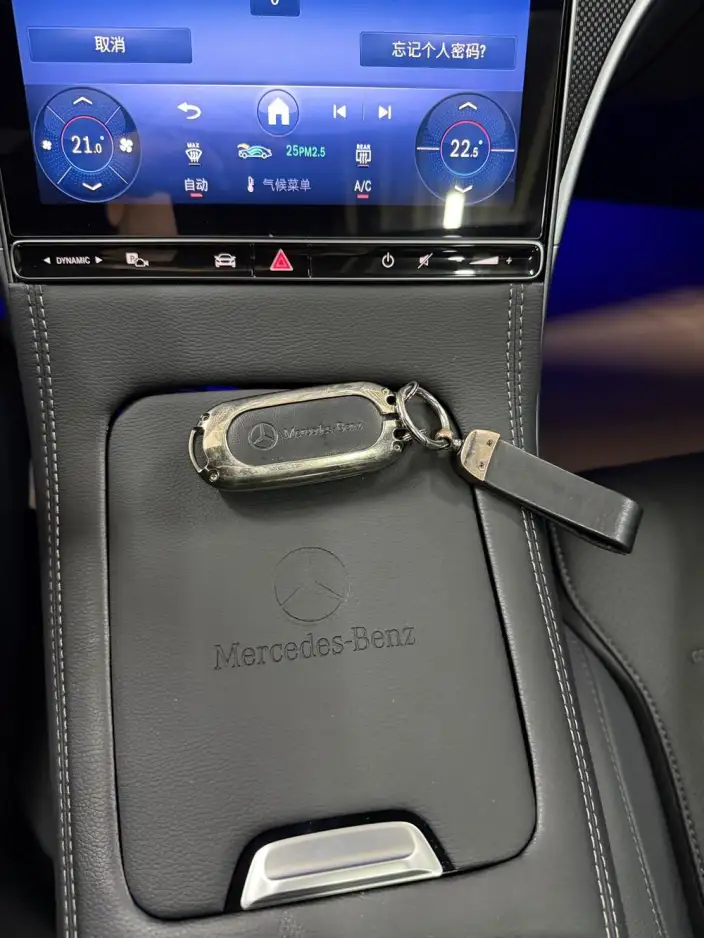 Mercedes-Benz C-Class 2025 Model C 260 L Sports Edition – фото 7
