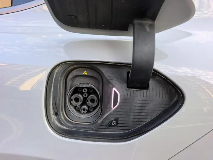 NIO ET5 2022 Model 75kWh – фото 10