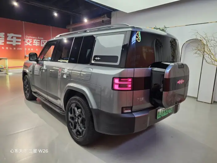 Titan 7 PHEV 2025 Model 190KM 4WD Ultra Edition