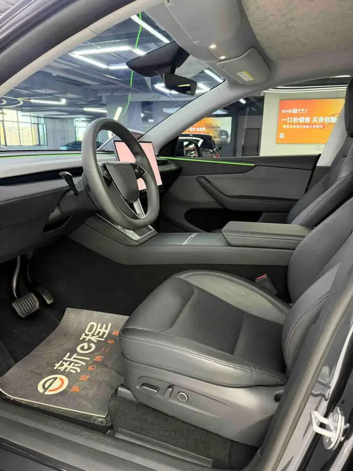 Model Y 2025 Model Rear-wheel drive version – фото 9