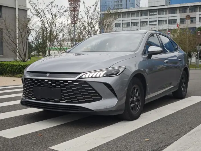 BYD Qin PLUS DM 2025 Model Smart Driving Edition DM-i 55KM Leading Model
