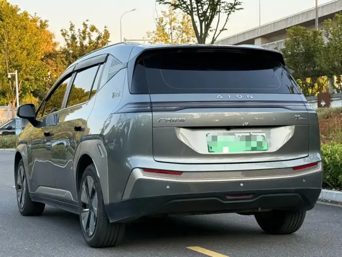 AION Y 2023 Model Plus 610 Lexiang Edition Ternary lithium – фото 4