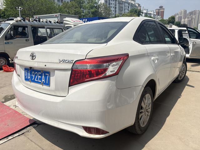 Toyota Vios 2014 модификация 1.5L автоматическое Zhishang Edition – фото 9