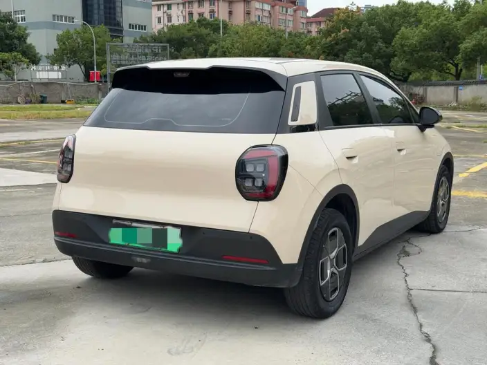 AION UT 2025 Model 330 Starlight Edition – фото 7
