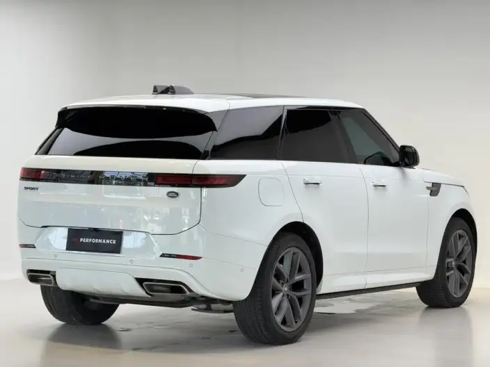 Range Rover Sport 2024 Model 400PS DYNAMIC HSE – фото 6