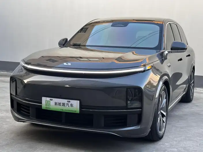 Li Auto L8 2024 Model Pro Edition
