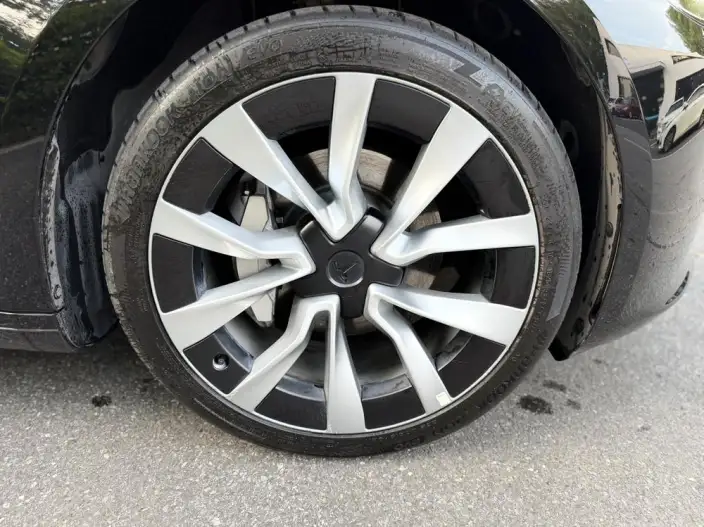 Model 3 2025 Model Rear-wheel drive version – фото 9