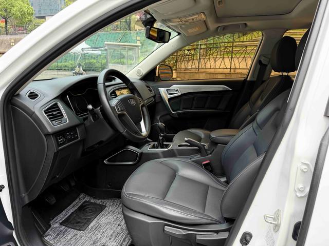 Geely Vision X6 Модель 2018 года 1.8L Manual 4G Connected Prestige – фото 8