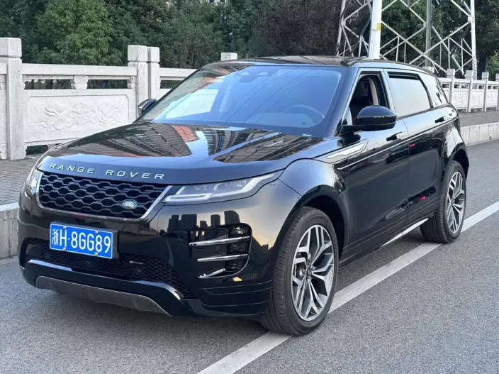 Range Rover Evoque 2023 Model Aurora L 249PS R-Dynamic Deluxe Edition