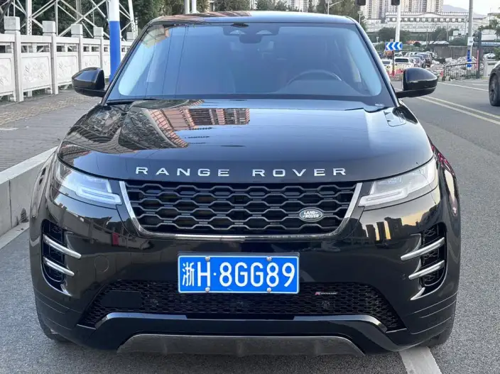 Range Rover Evoque 2023 Model Aurora L 249PS R-Dynamic Deluxe Edition