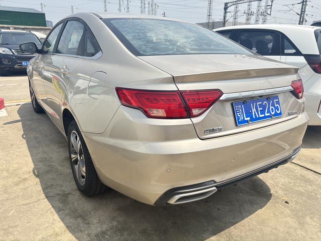 Geely Emgrand GL 2018 1.4T Automatic Premium Smart Connect – фото 7
