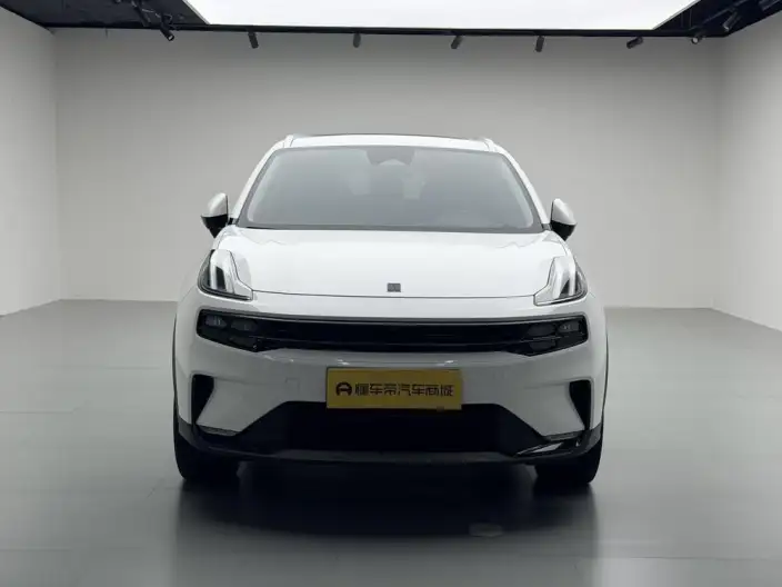 Lynk & Co 06 EM-P 2021 Model 84KM Battery Life Edition Pro