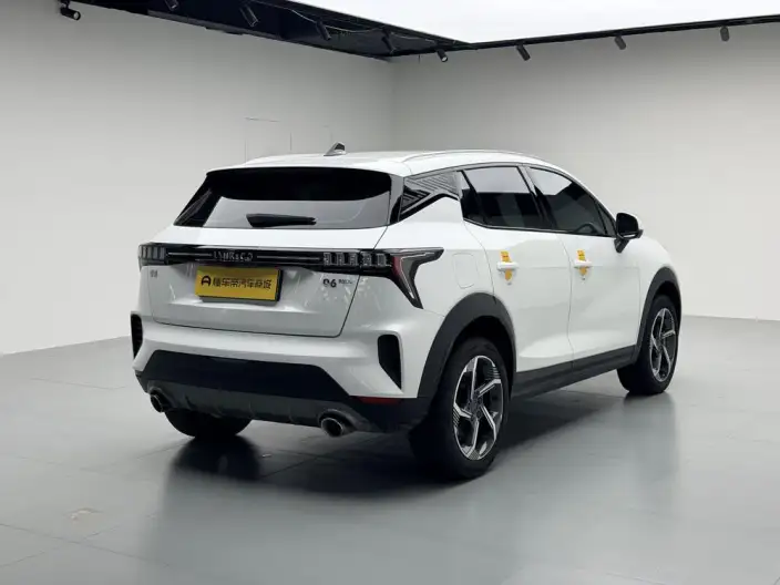 Lynk & Co 06 EM-P 2021 Model 84KM Battery Life Edition Pro – фото 7