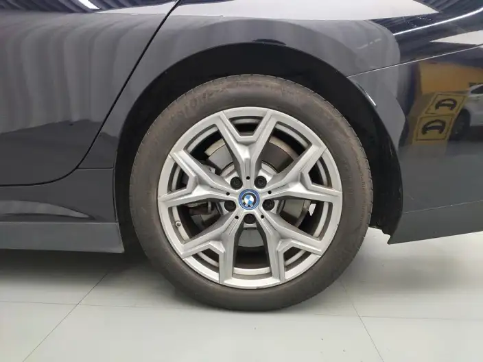 BMW i3 2022 Model eDrive35L – фото 9