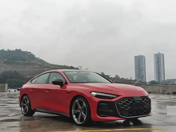 Audi A5 L Sportback 2026 Model 2.0TFSI quattro 150kW First Edition Limited edition – фото 3