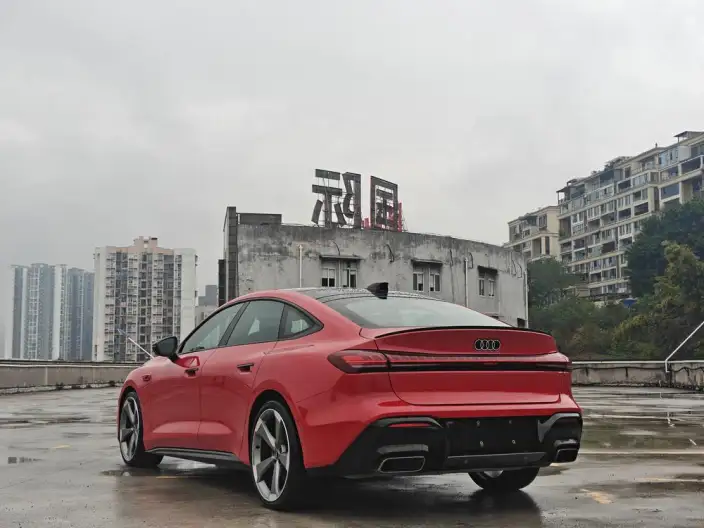 Audi A5 L Sportback 2026 Model 2.0TFSI quattro 150kW First Edition Limited edition – фото 5
