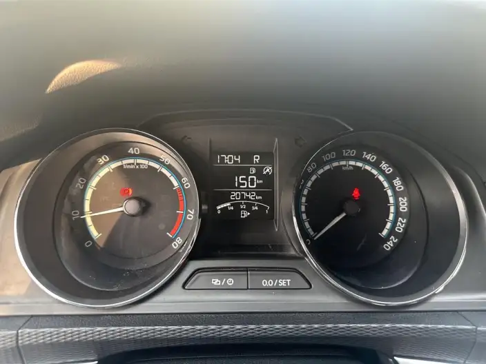 Skoda Kamiq 2022 Model 1.5L Automatic Comfort Edition – фото 10