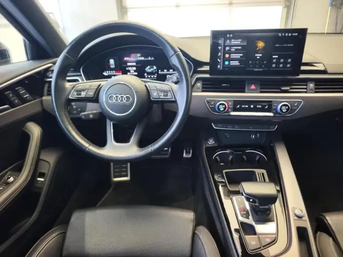 Audi A4 L 2023 Model 40 TFSI quattro Luxury Dynamic Model – фото 7