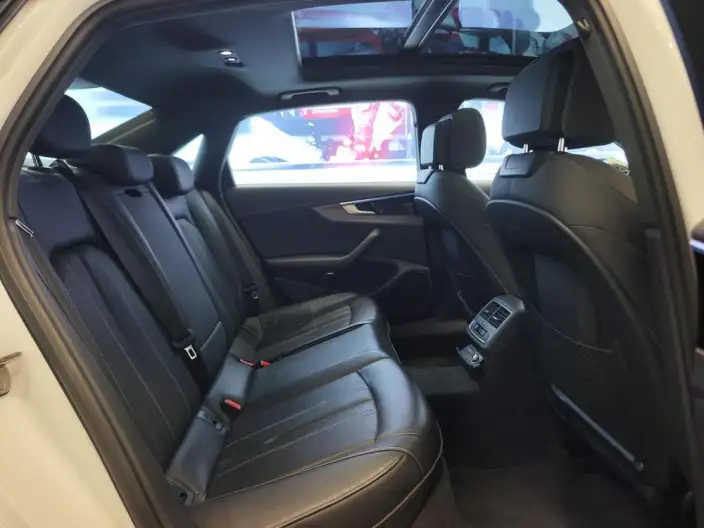 Audi A4 L 2023 Model 40 TFSI quattro Luxury Dynamic Model – фото 9