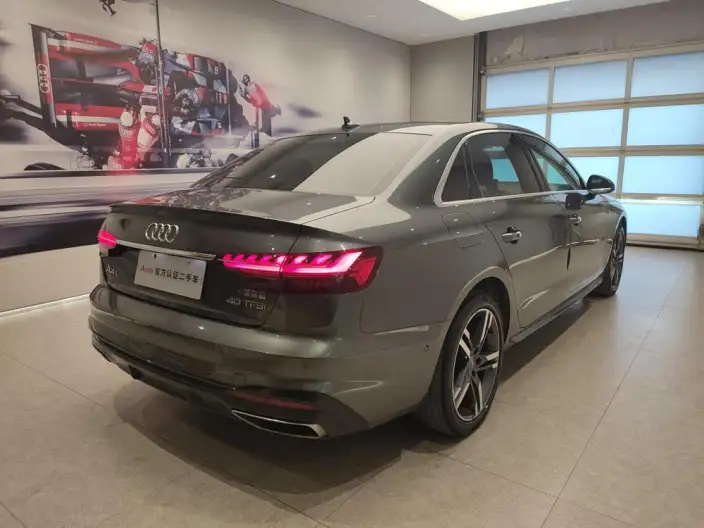 Audi A4 L 2022 Model 40 TFSI Luxury Dynamic Model – фото 4