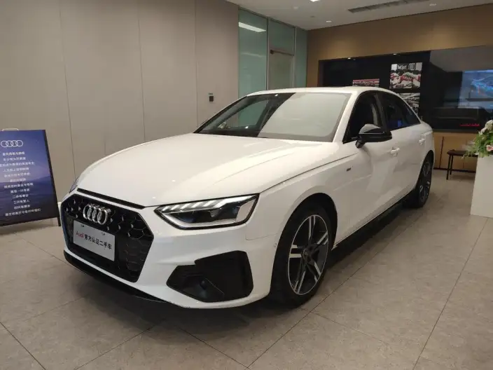 Audi A4 L 2022 Model 40 TFSI Luxury Dynamic Model – фото 1