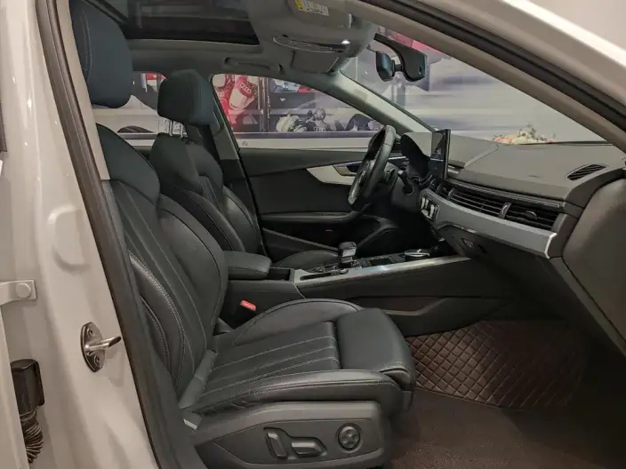 Audi A4 L 2022 Model 40 TFSI Luxury Dynamic Model – фото 9